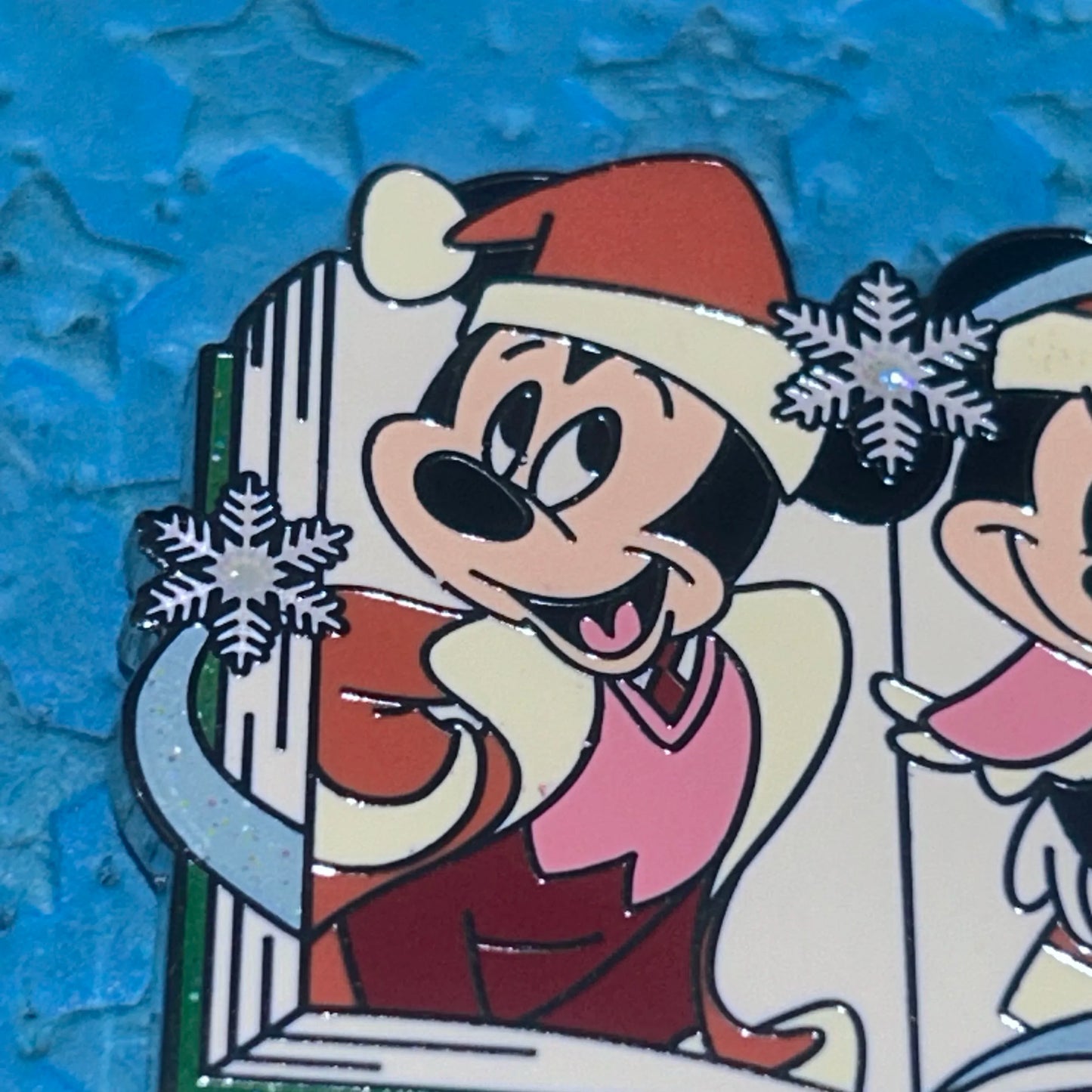 2023 - LE - Mickey/ Minnie - Christmas - Gift Card Book Pin