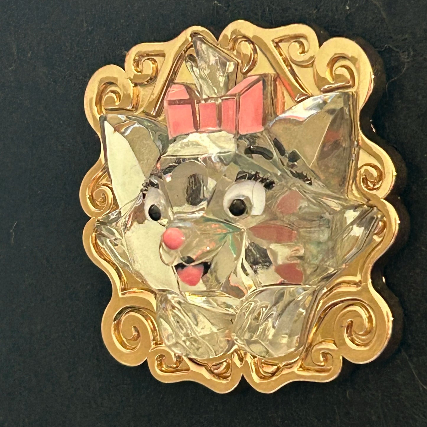 2025 - Marie - Aristocats - 3D - Gemstone - Disney Pin