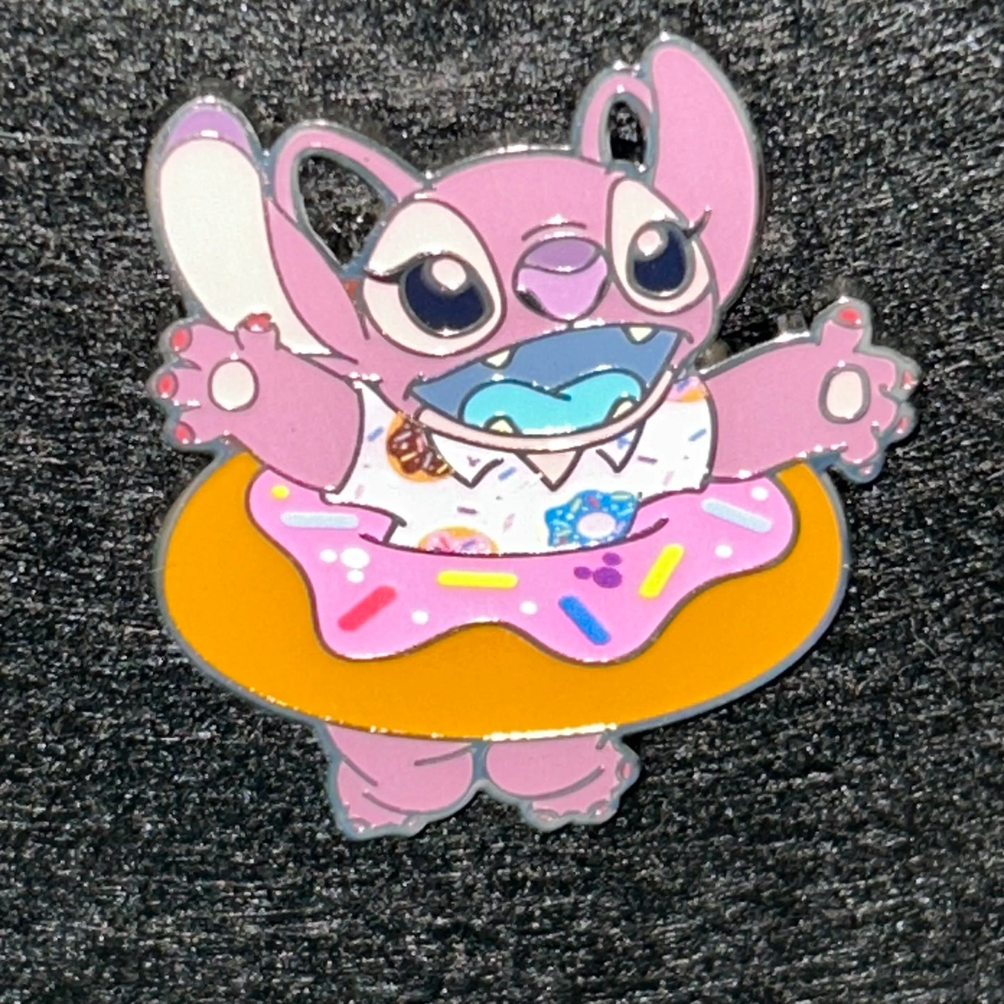 2024 - Angel - Donut - Lilo and Stitch - Snack Attack - Mystery Pin