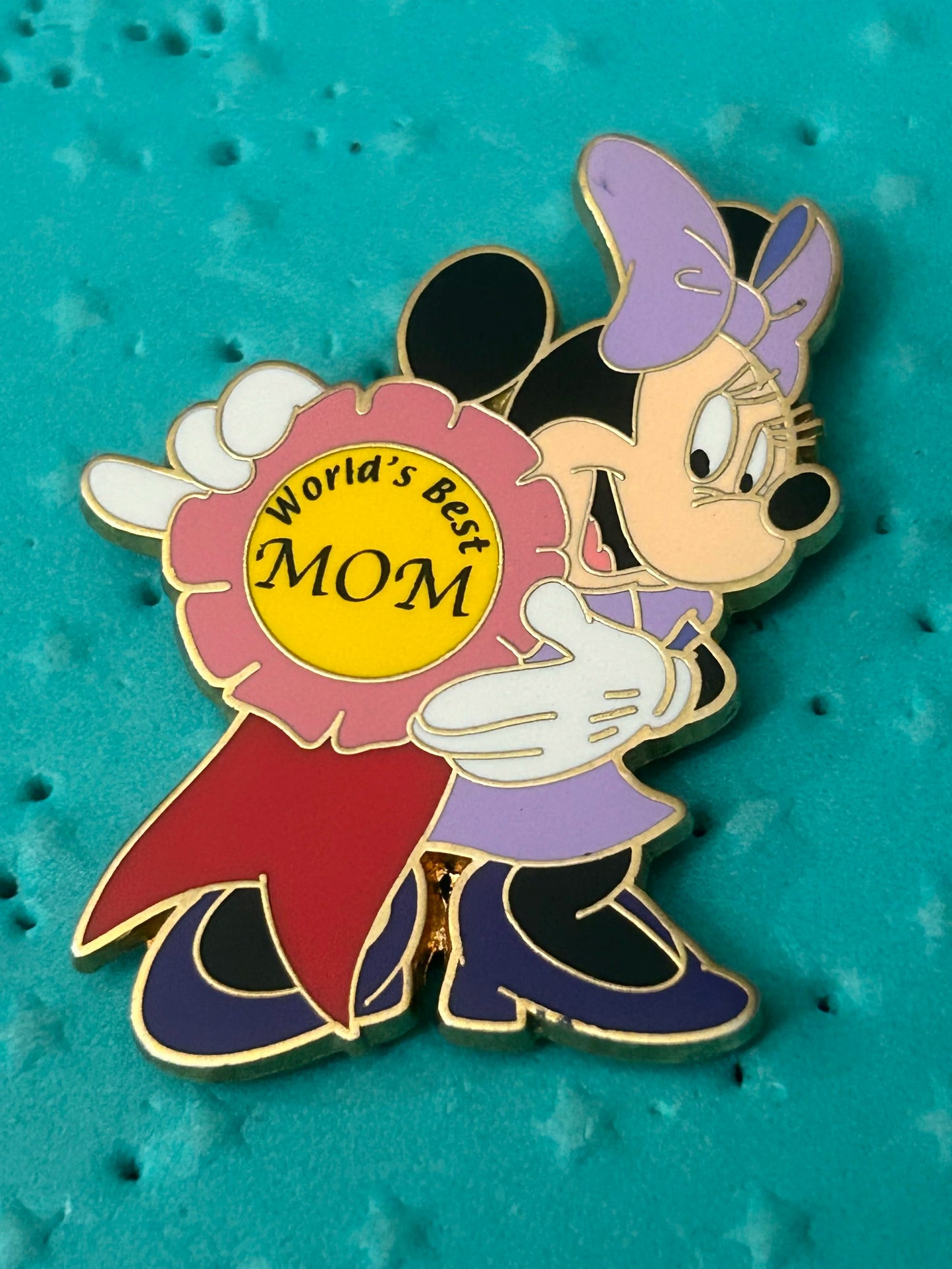 2009 - Minnie Mouse - Worlds Best Mom Pin