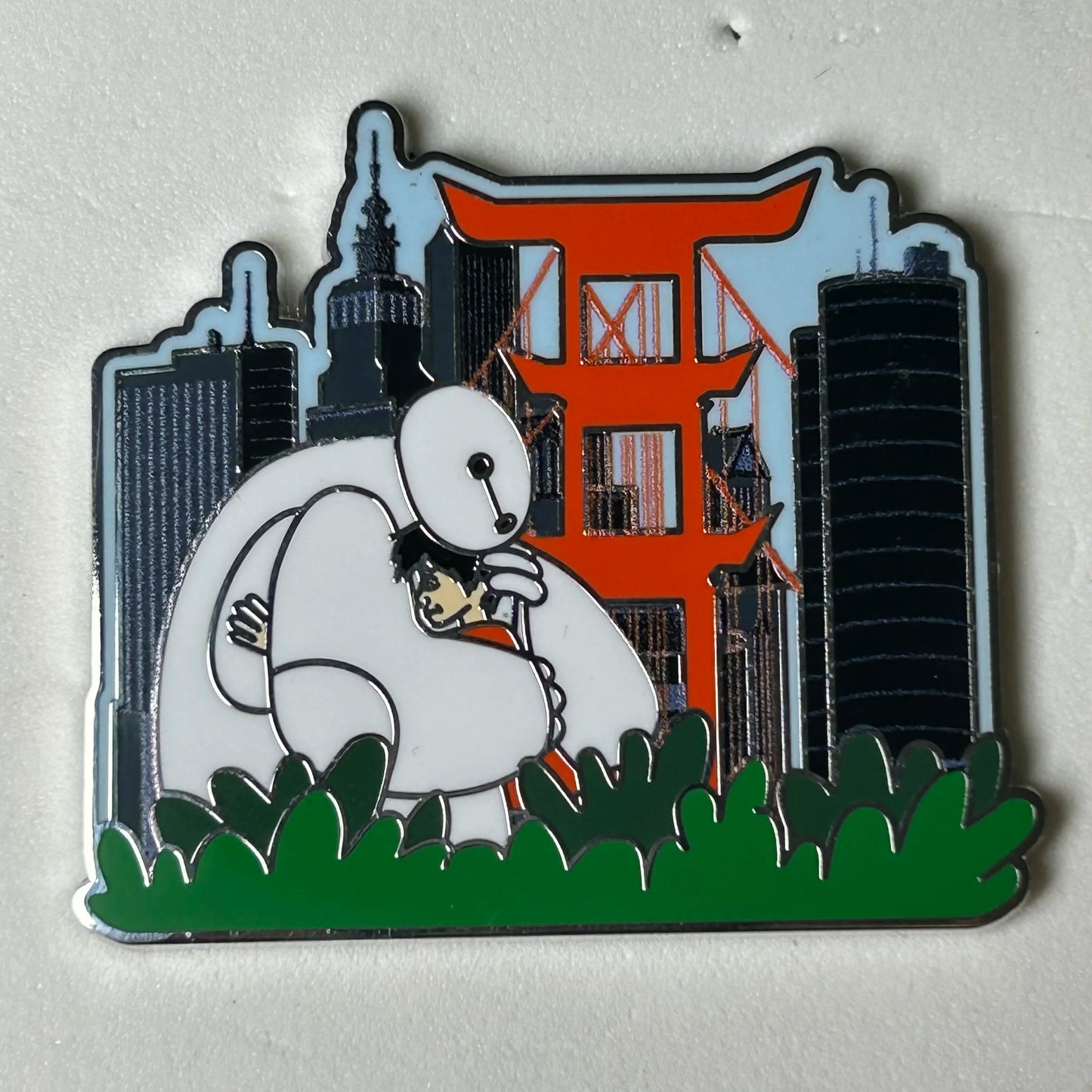 2024 - Hiro and Baymax - Hugging - Big Hero 6 - Disney Pin