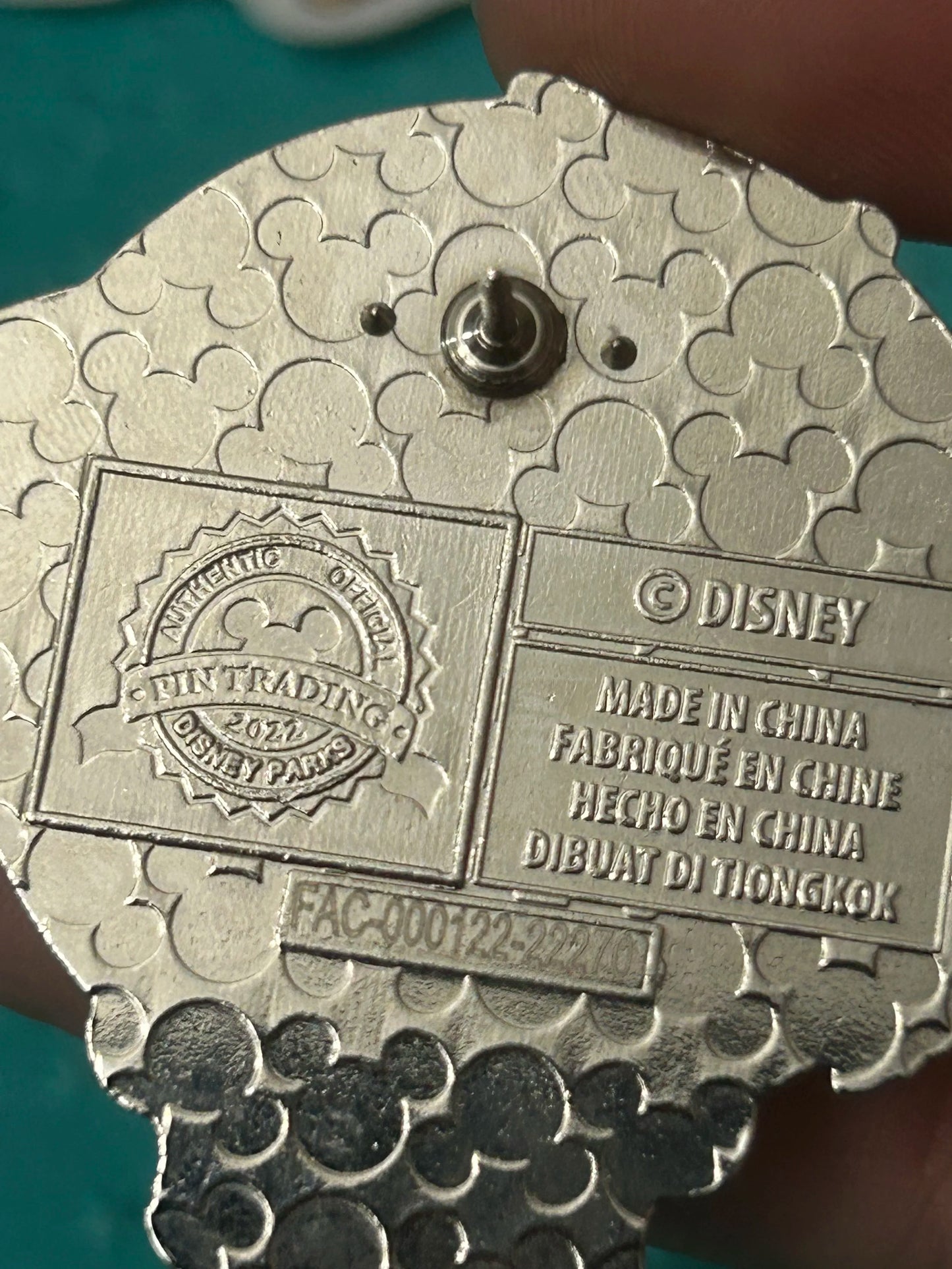 2022 - Pirates of Caribbean- Skeleton Viewing Port Pin