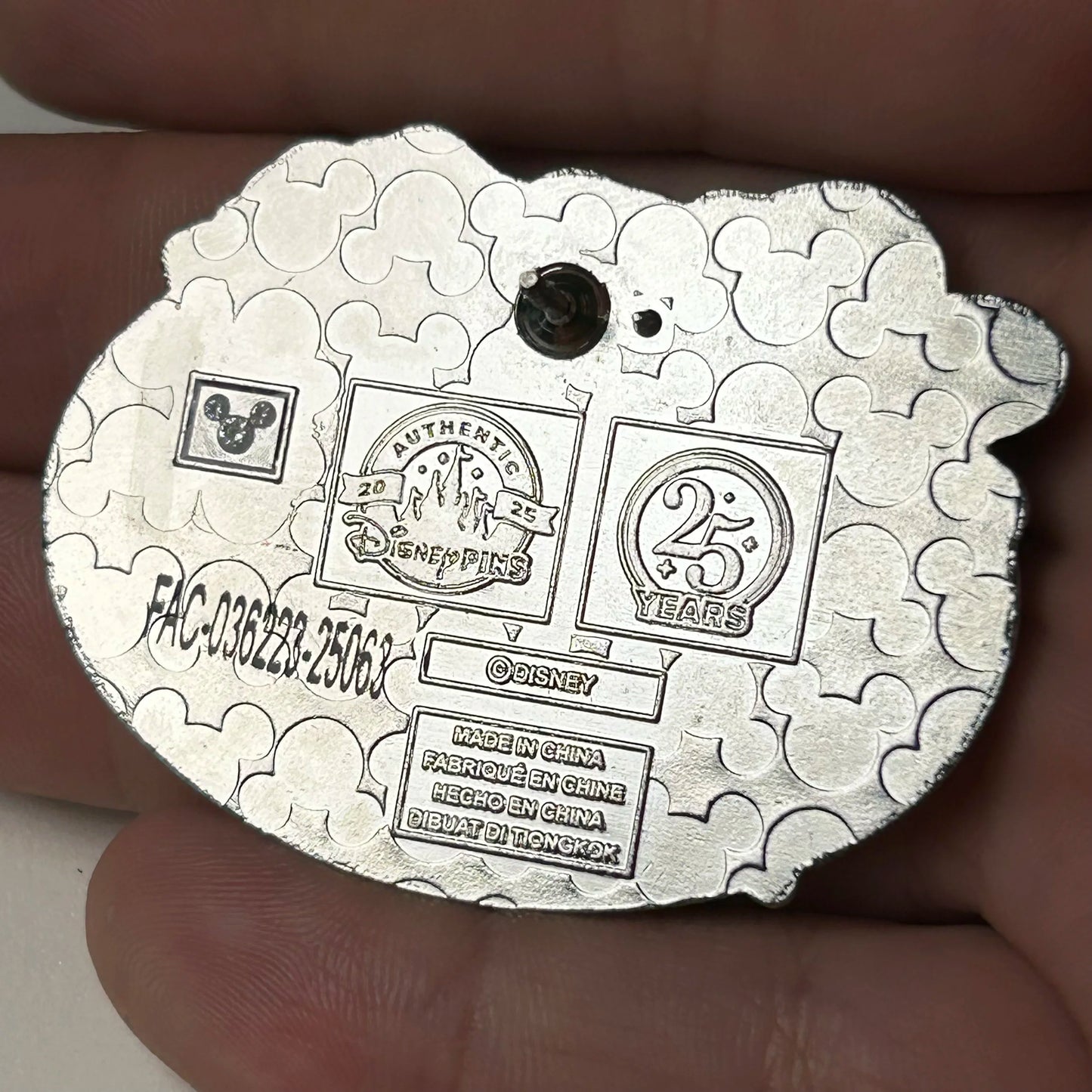 2025 - Mickey Mouse - Pin Trading Series - Disney Pin