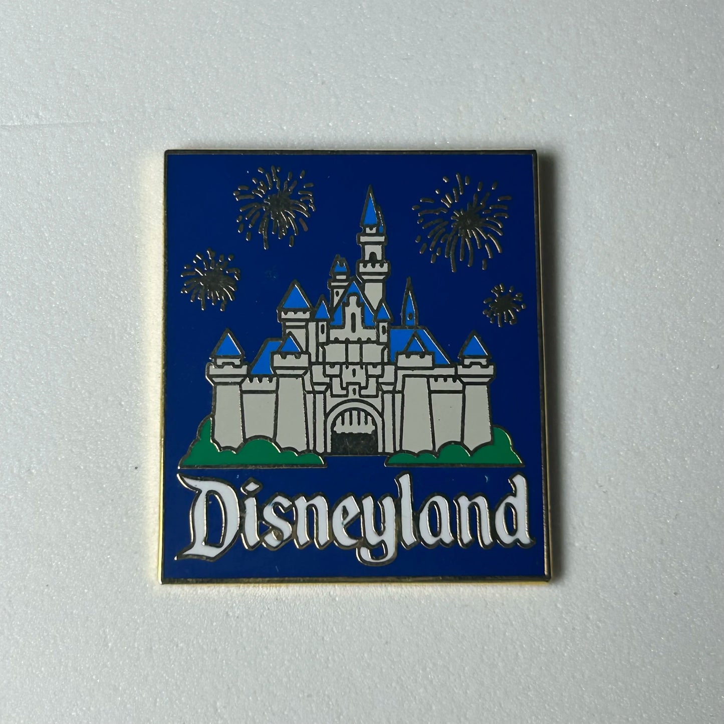Sleeping Beauty Castle - Disneyland - Logo - Disney Pin