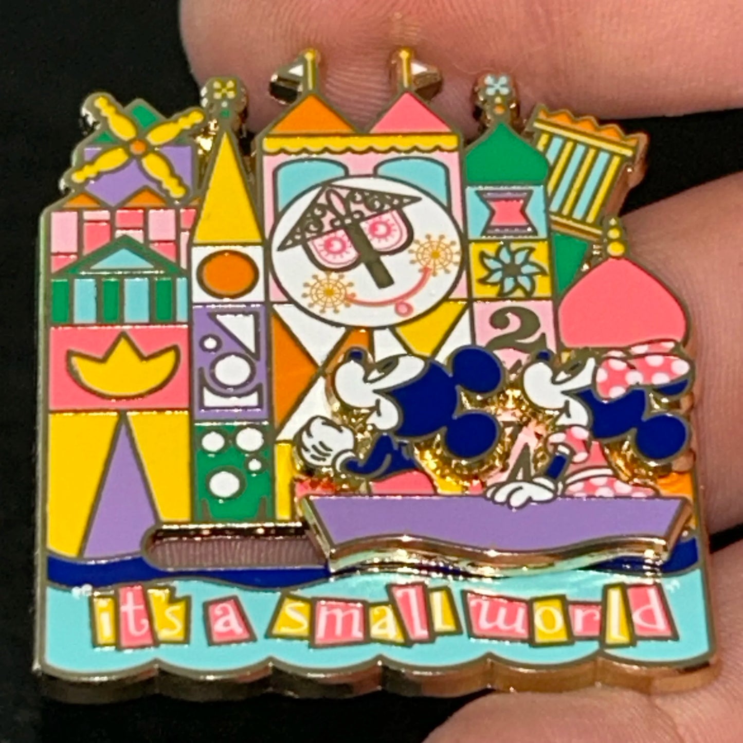 2023 - Mickey and Minnie - It’s A Small World - Slider Boat - Disney Pin