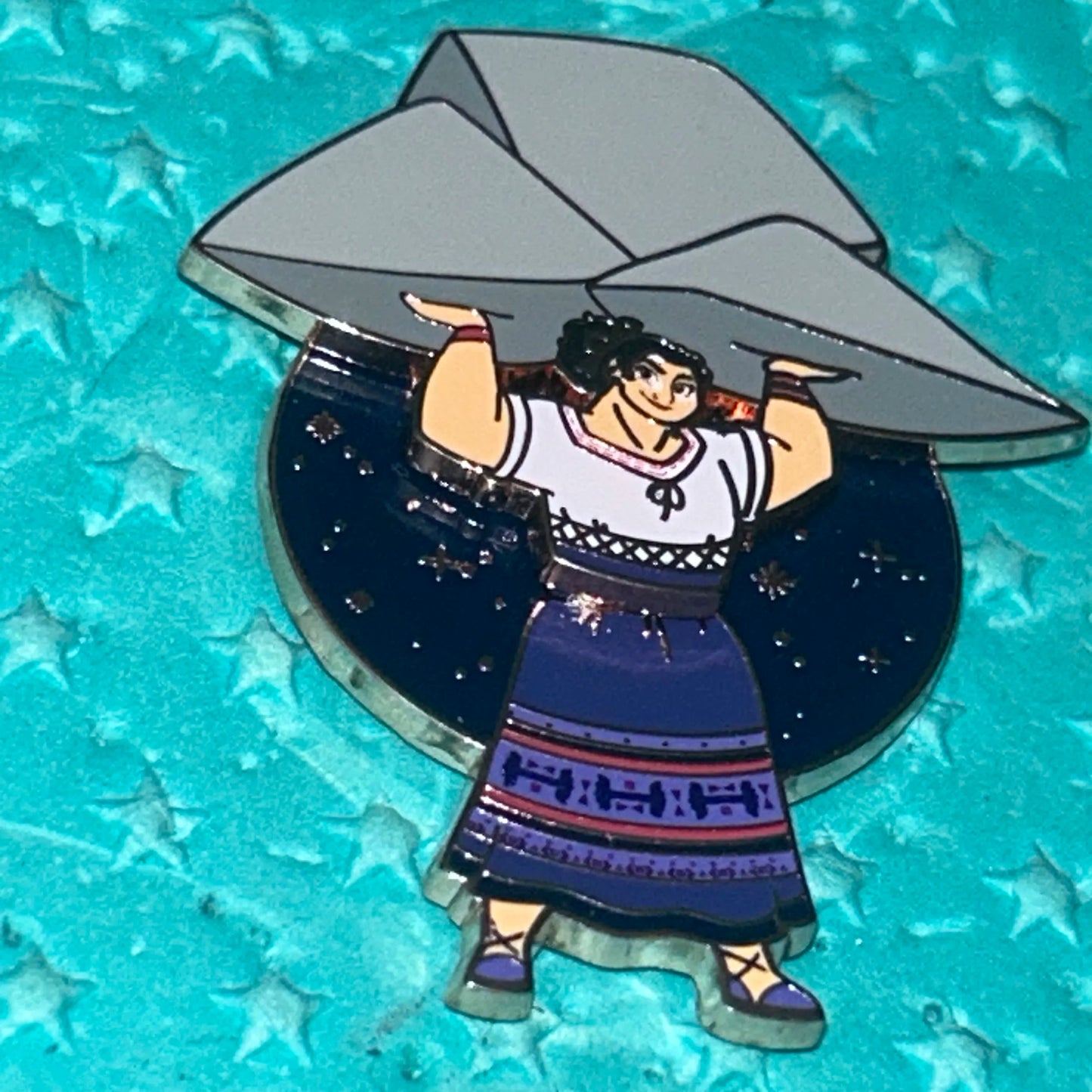 2022 - Encanto - Louisa Holding Rock Pin