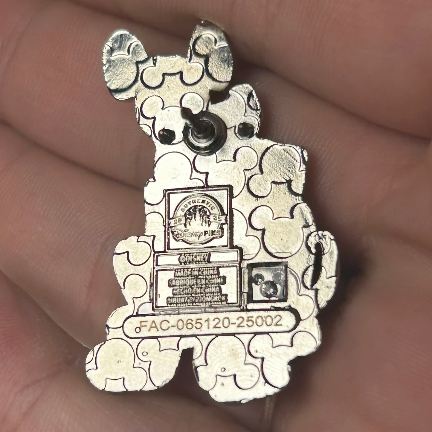 2025 - Pluto with Suitcase - Disney Pin