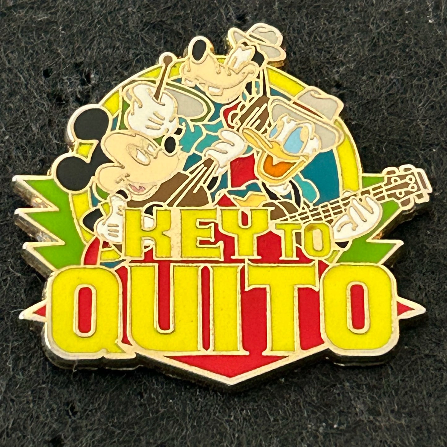 ABD - Mickey, Goofy, and Donald - Key to Quito - Disney Pin