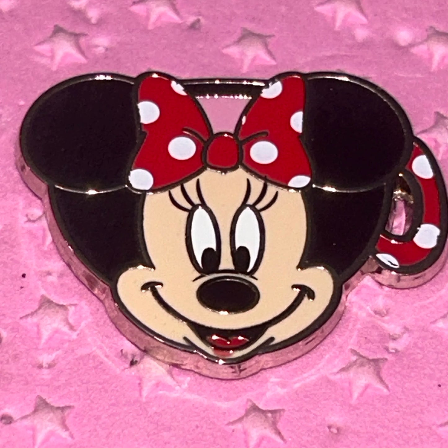 2024 - Minnie Mouse - Mug Pin