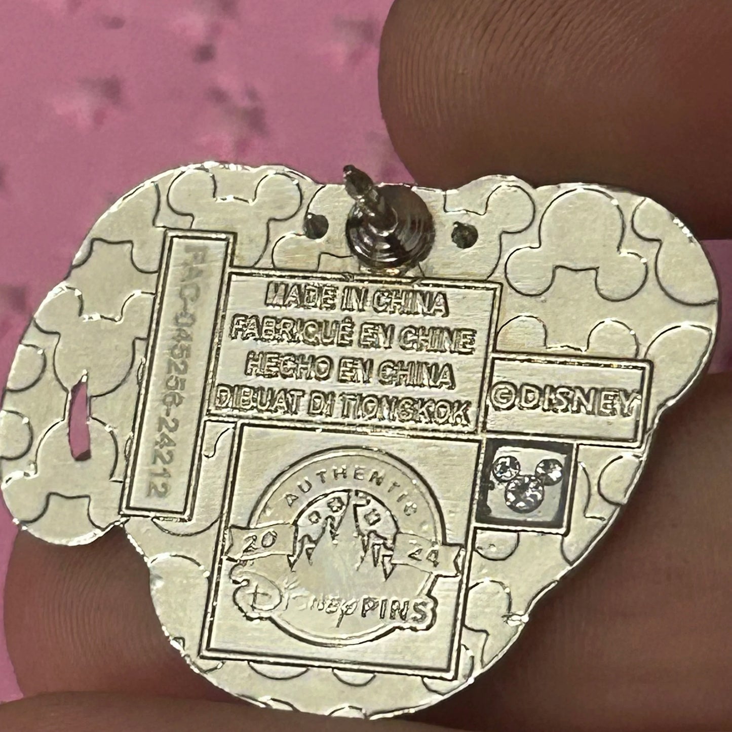 2024 - Minnie Mouse - Mug Pin