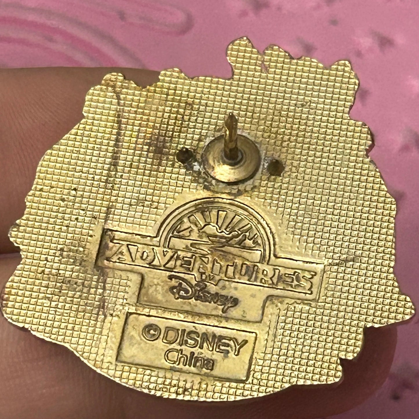 Disney Adventures - Mickey Mouse - Happy Birthday Pin