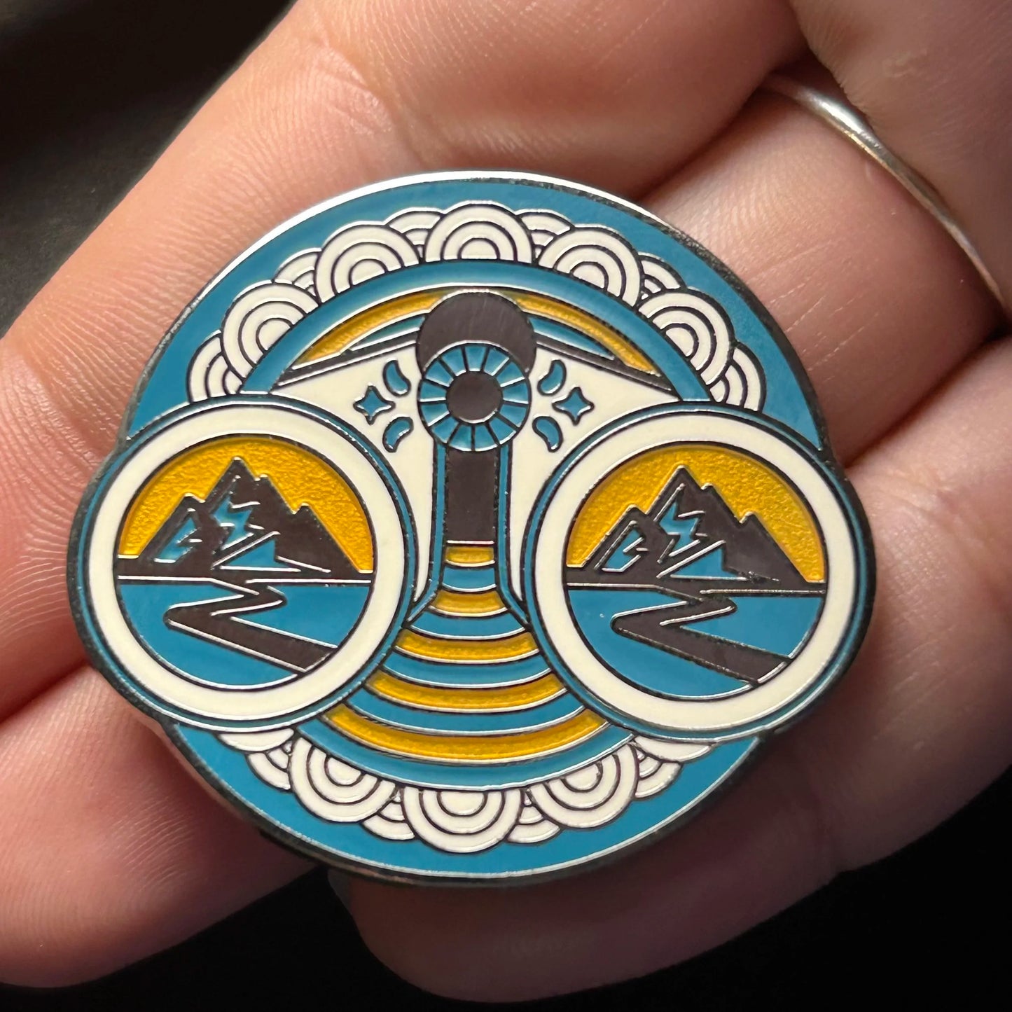 2025 - Dual Mountains - Expedition Everest Mystery Series - Disney Pin
