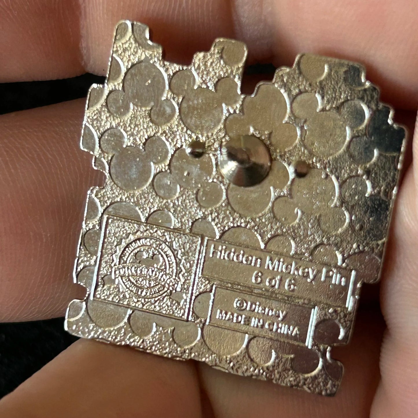 2019 - Todd and Copper - Pixel Series - Hidden Mickey Pin