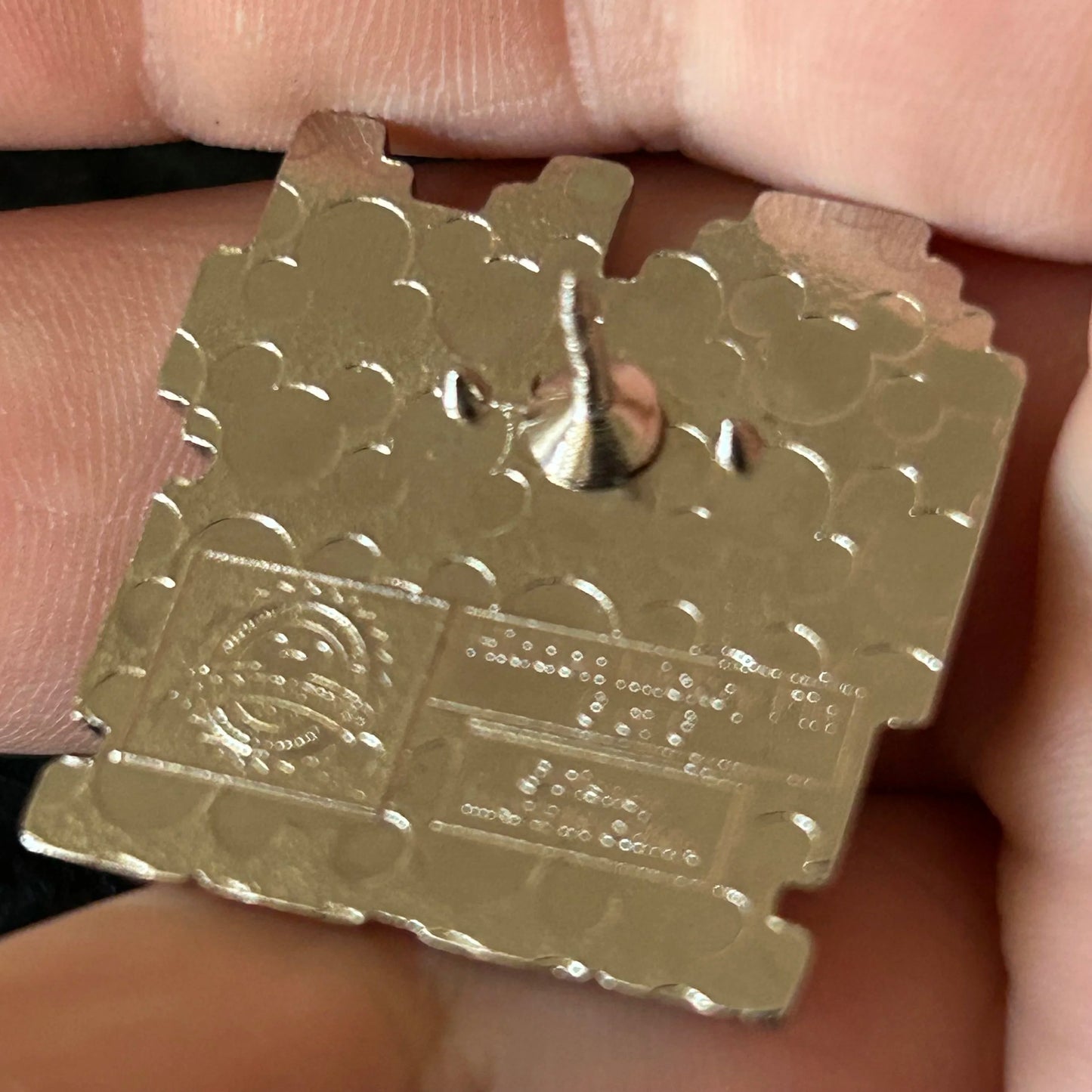 2019 - Todd and Copper - Pixel Series - Hidden Mickey Pin