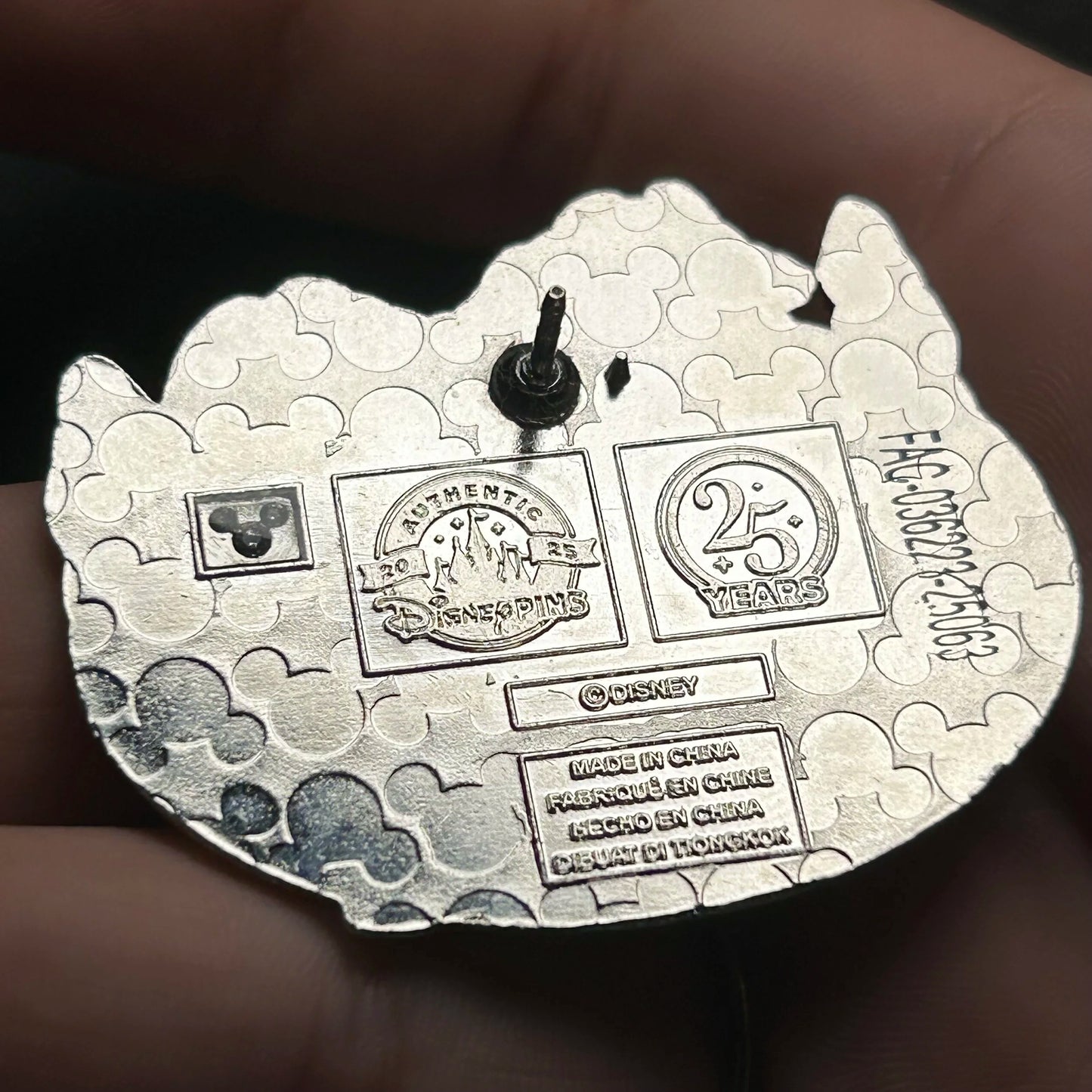 2025 - Stitch - 25 Years of Pin Trading Series - Disney Pin