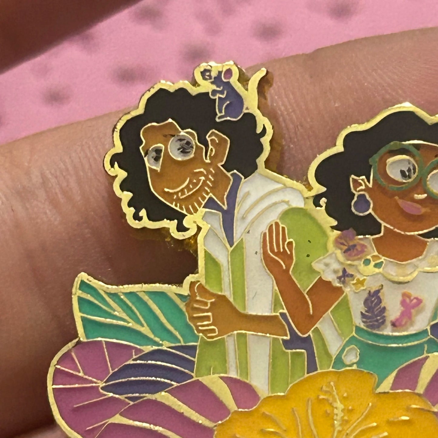 Loungefly - Mirabel and Bruno Madrigal - Pin