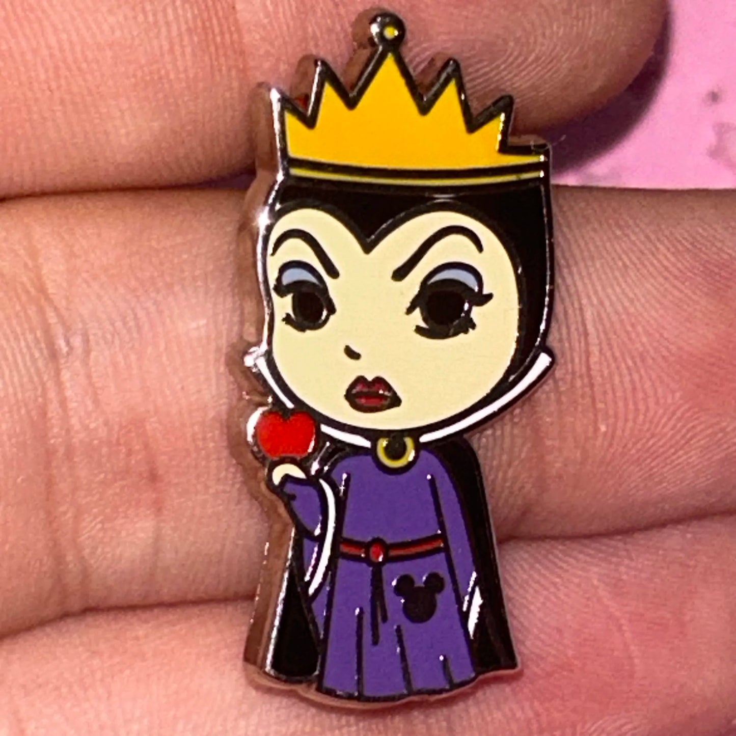 2024 - Evil Queen - Snow White - Hidden Disney Pin