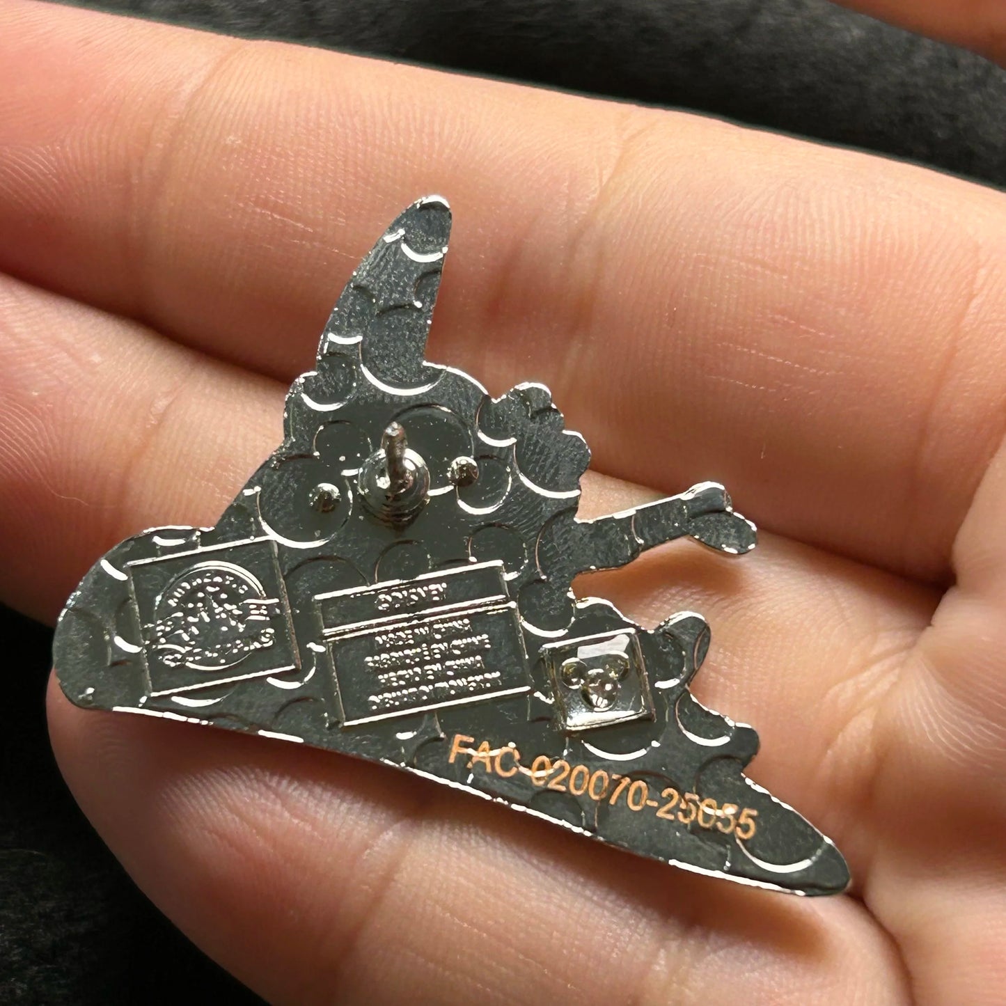 2024 - Robin Hood in Hat - Imaginative Icon Mystery Series - Disney Pin