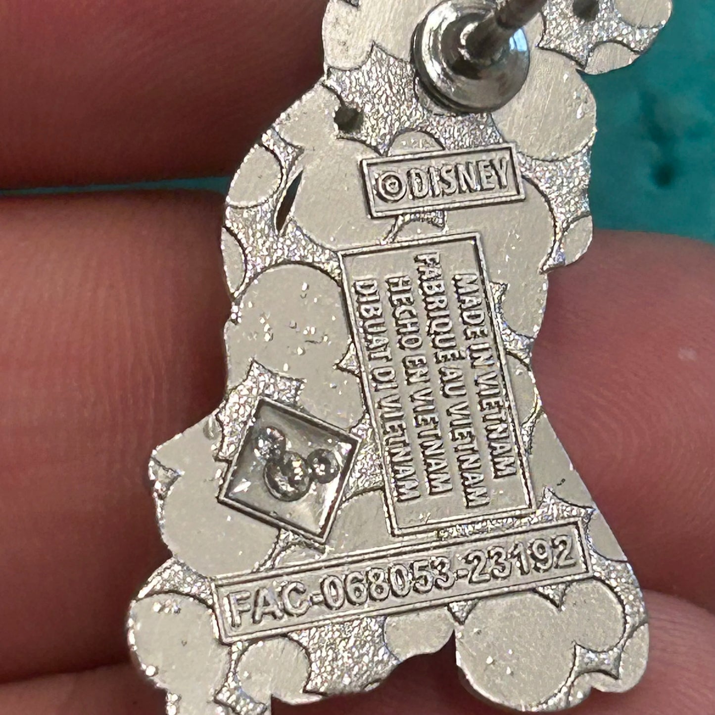 2023 - Giselle - Enchanted - Glitter Dress - Disney Pin