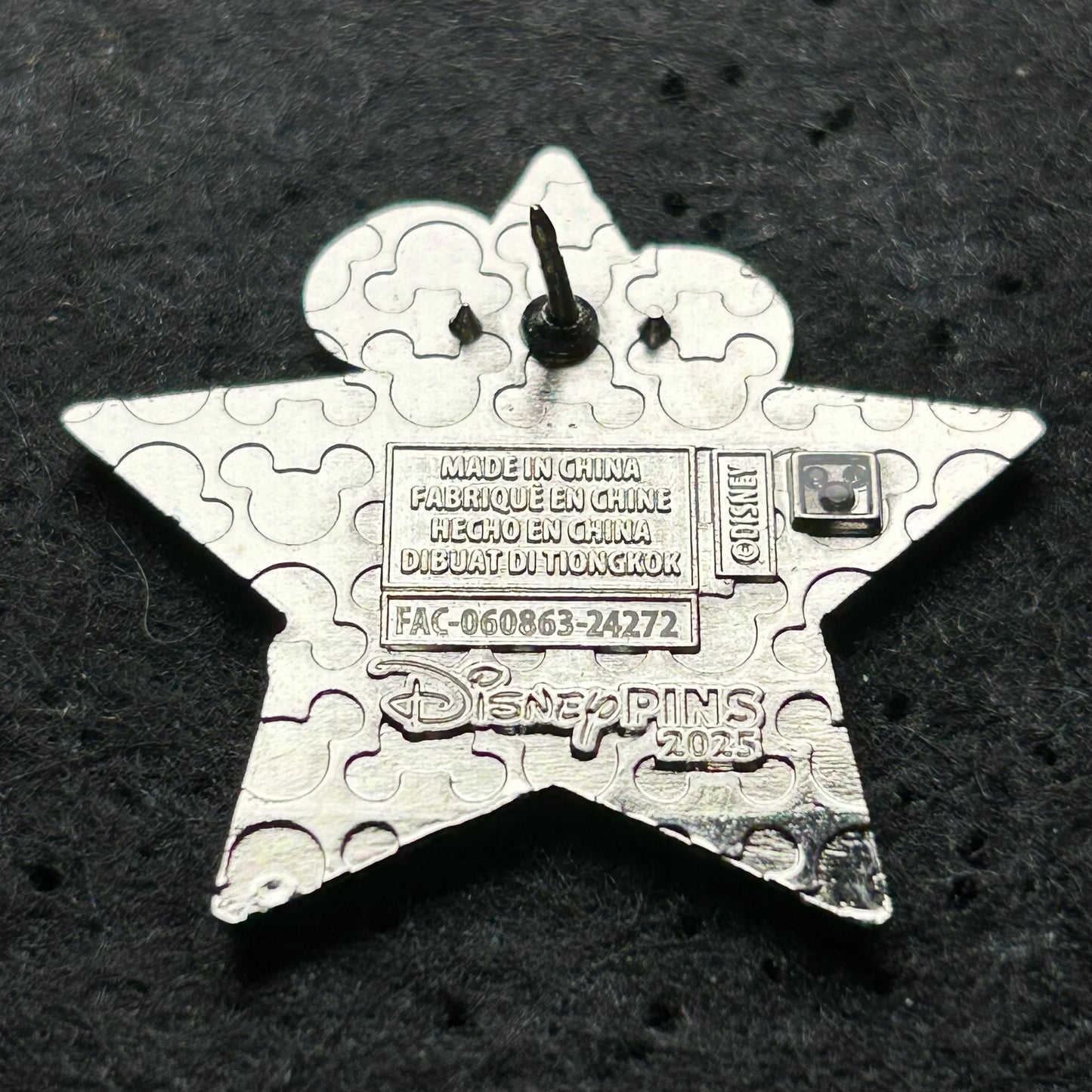 2025 - Mickey Mouse - Pin Trader - Green Star - Starter Series - Disney Pin