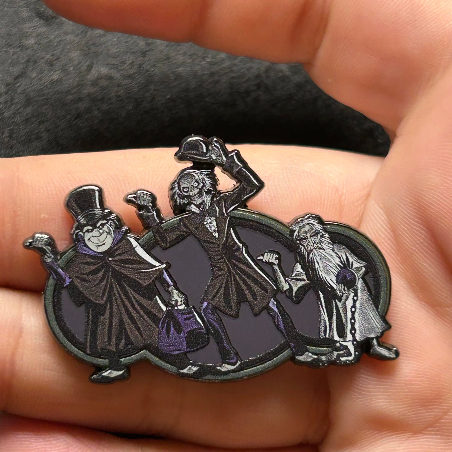 2025 - Ezra Phineas Gus - Hitchhiking Ghosts - Haunted Mansion - Disney Pin