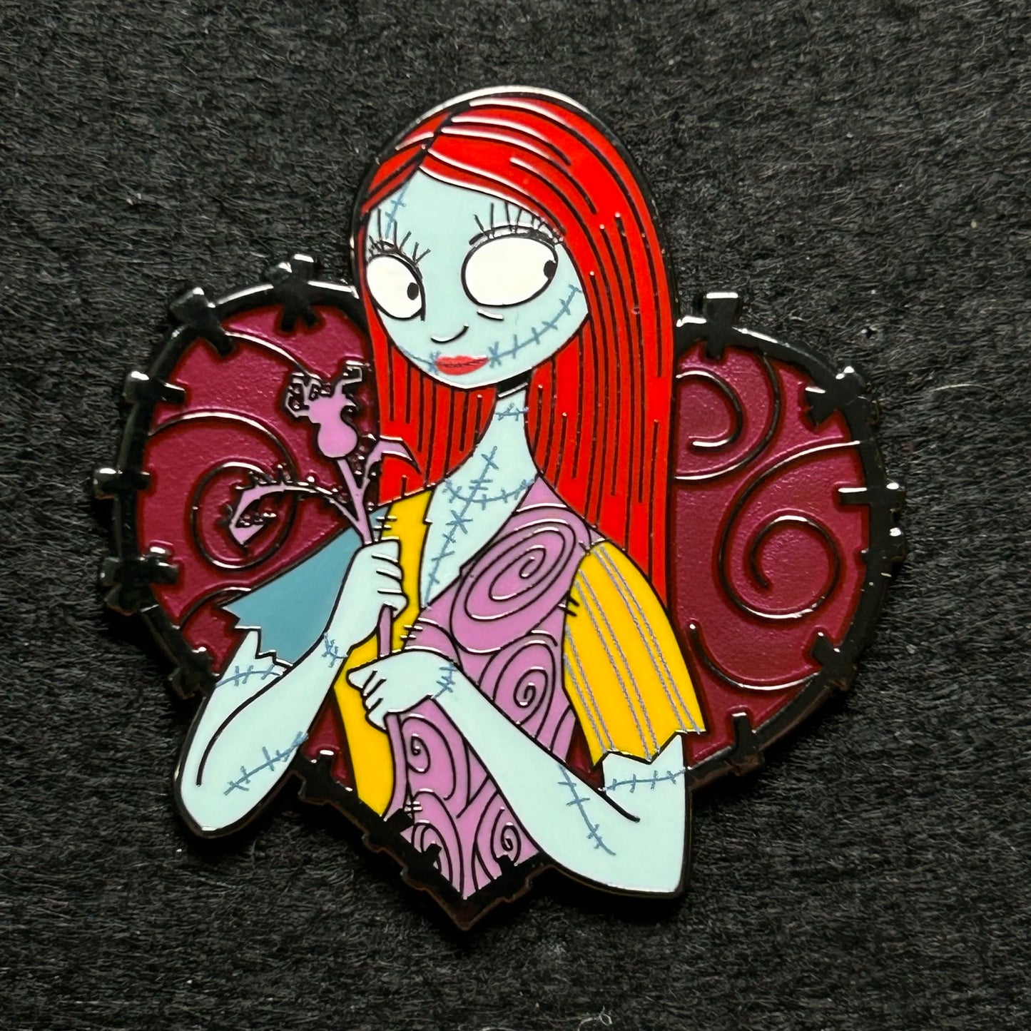 2025 - Sally Holding Flower - Nightmare Before Christmas - Disney Pin