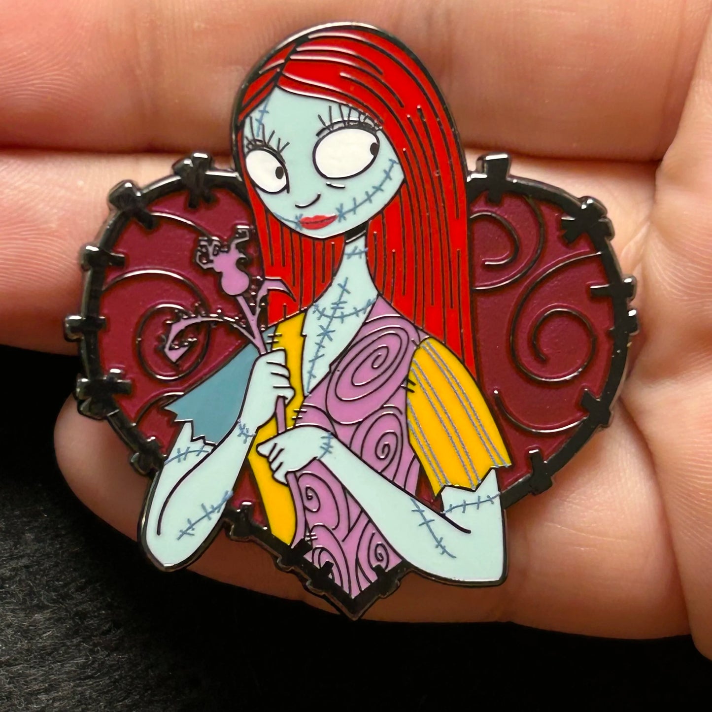 2025 - Sally Holding Flower - Nightmare Before Christmas - Disney Pin