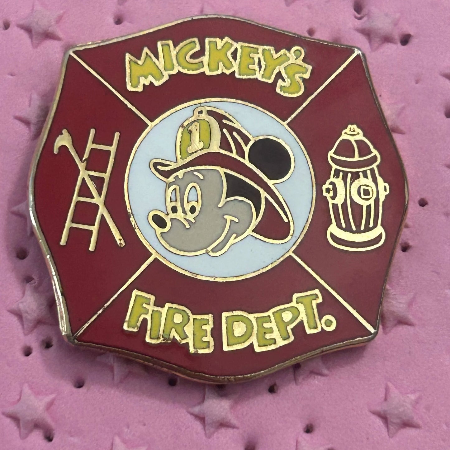 2004 - Mickey Mouse - Fire Department - Disney Pin