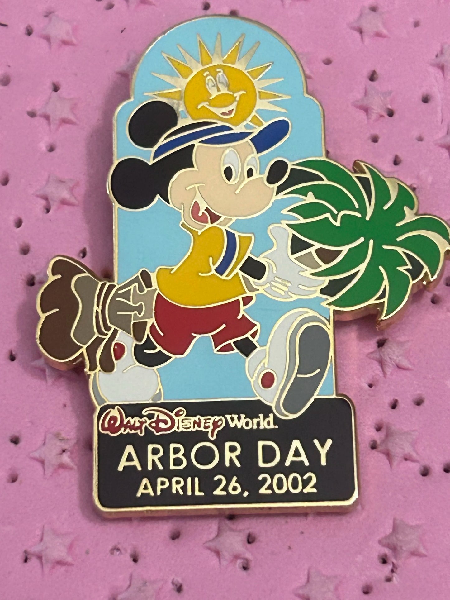 2002 - Mickey Mouse - Arbor Day - LE 3,500 - Disney Pin