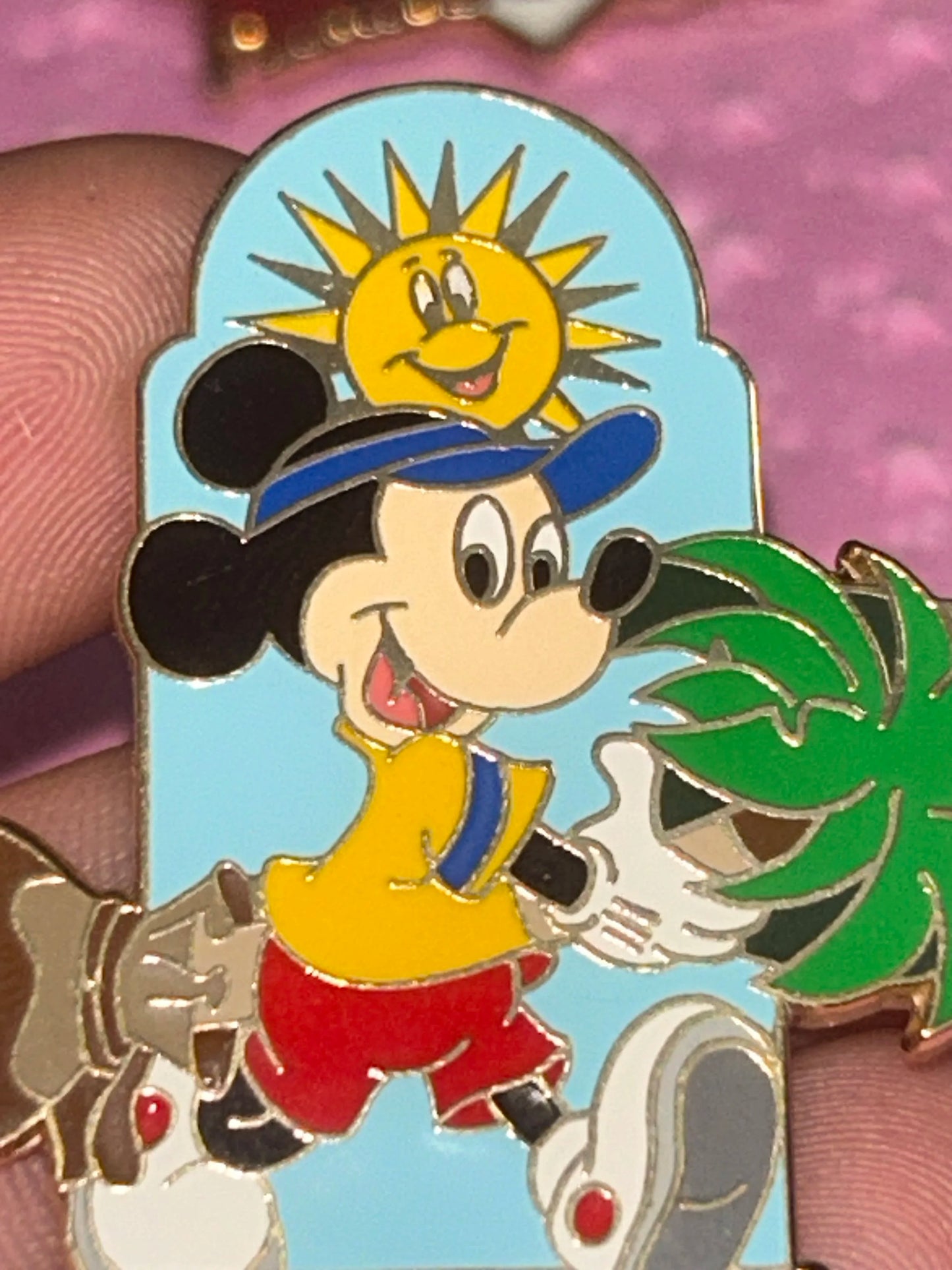 2002 - Mickey Mouse - Arbor Day - LE 3,500 - Disney Pin