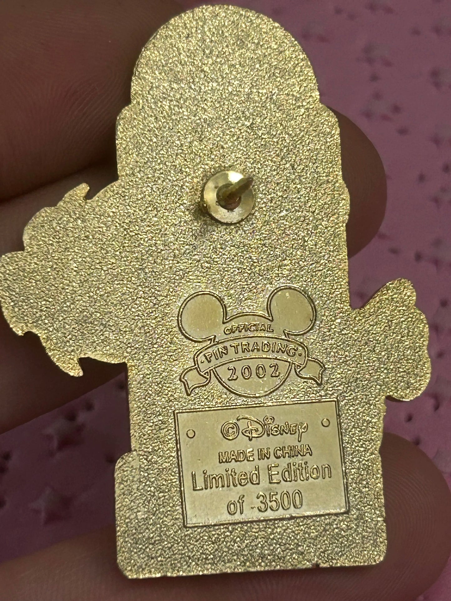2002 - Mickey Mouse - Arbor Day - LE 3,500 - Disney Pin
