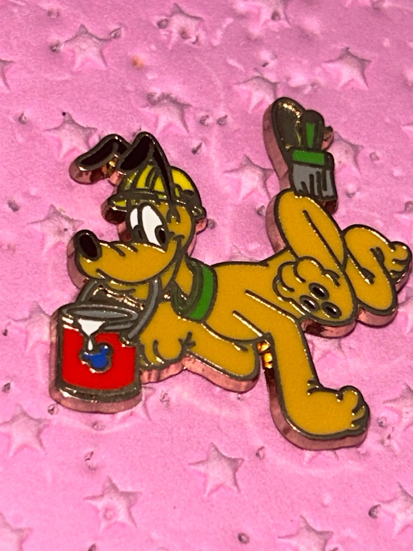 2015 - Pluto - Construction - Disney Pin