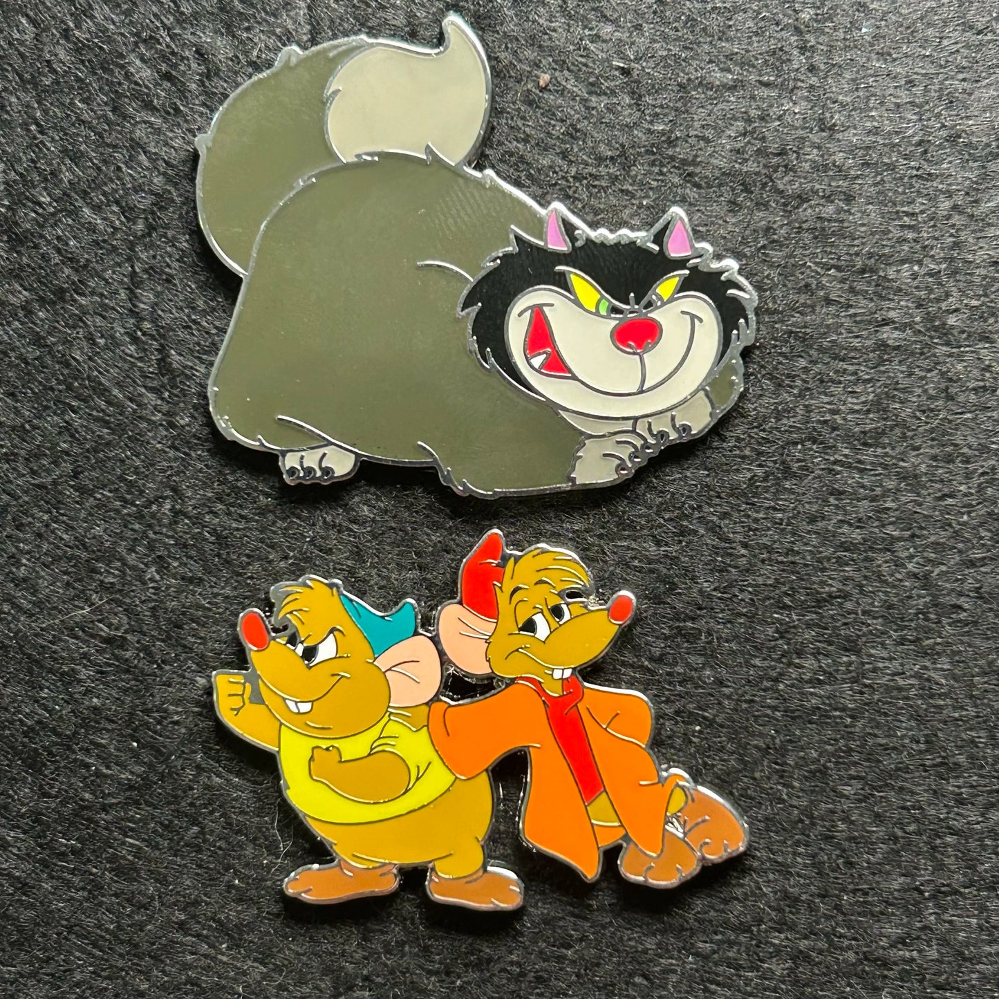 FULL SET - 2025 - 2 Pins - Jaq and Gus Gus and Lucifer - Disney Pin