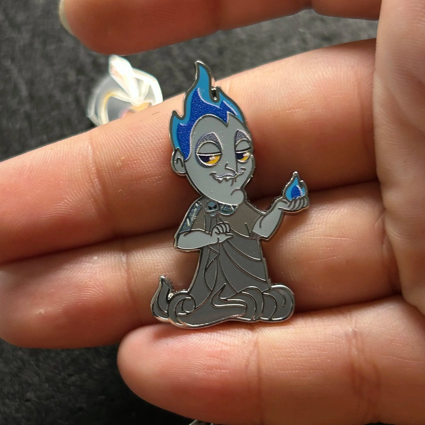 FULL SET - 2024 - 4 Pins Villains Booster Set