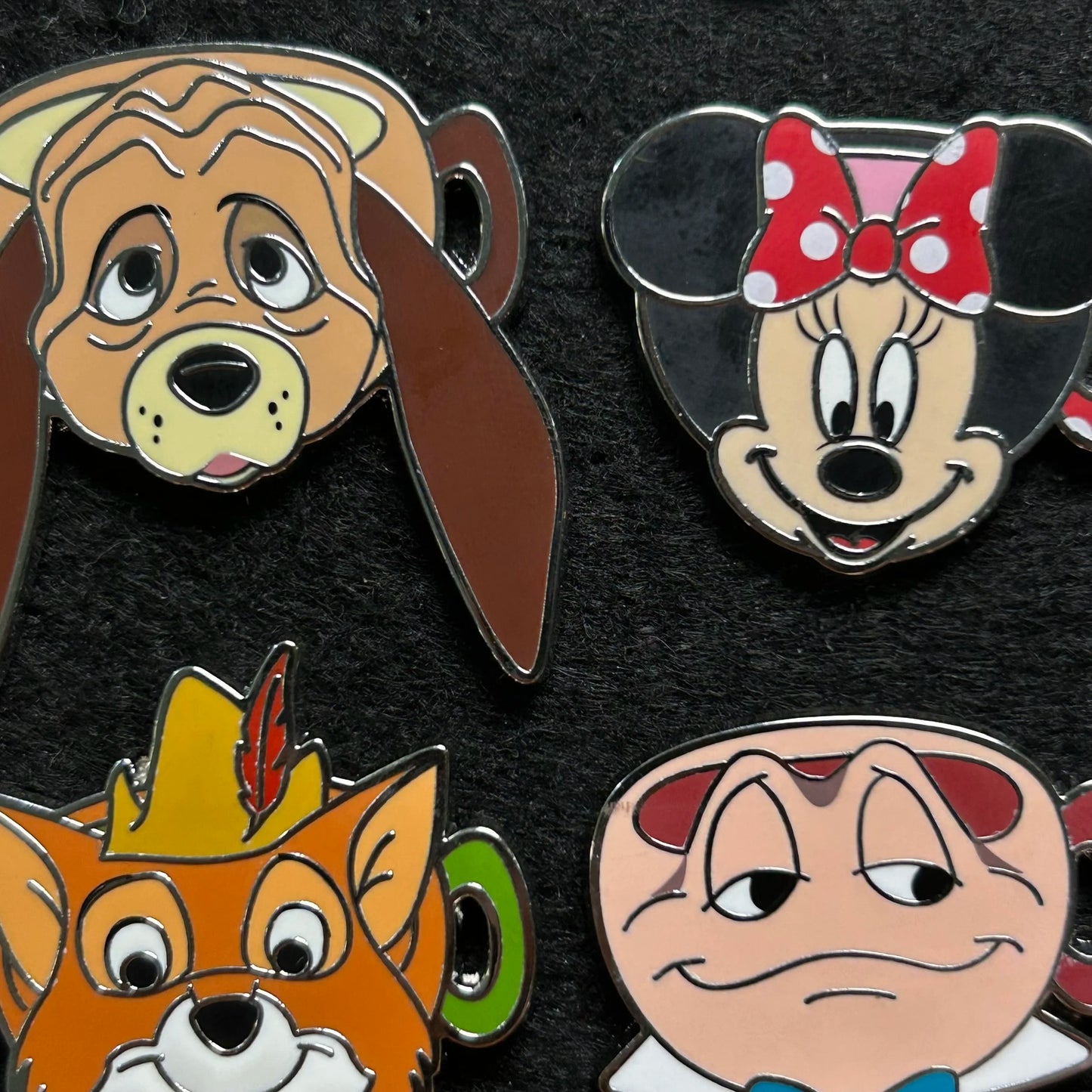 FULL SET - 2024 - 16 Pins - Character Mug Series