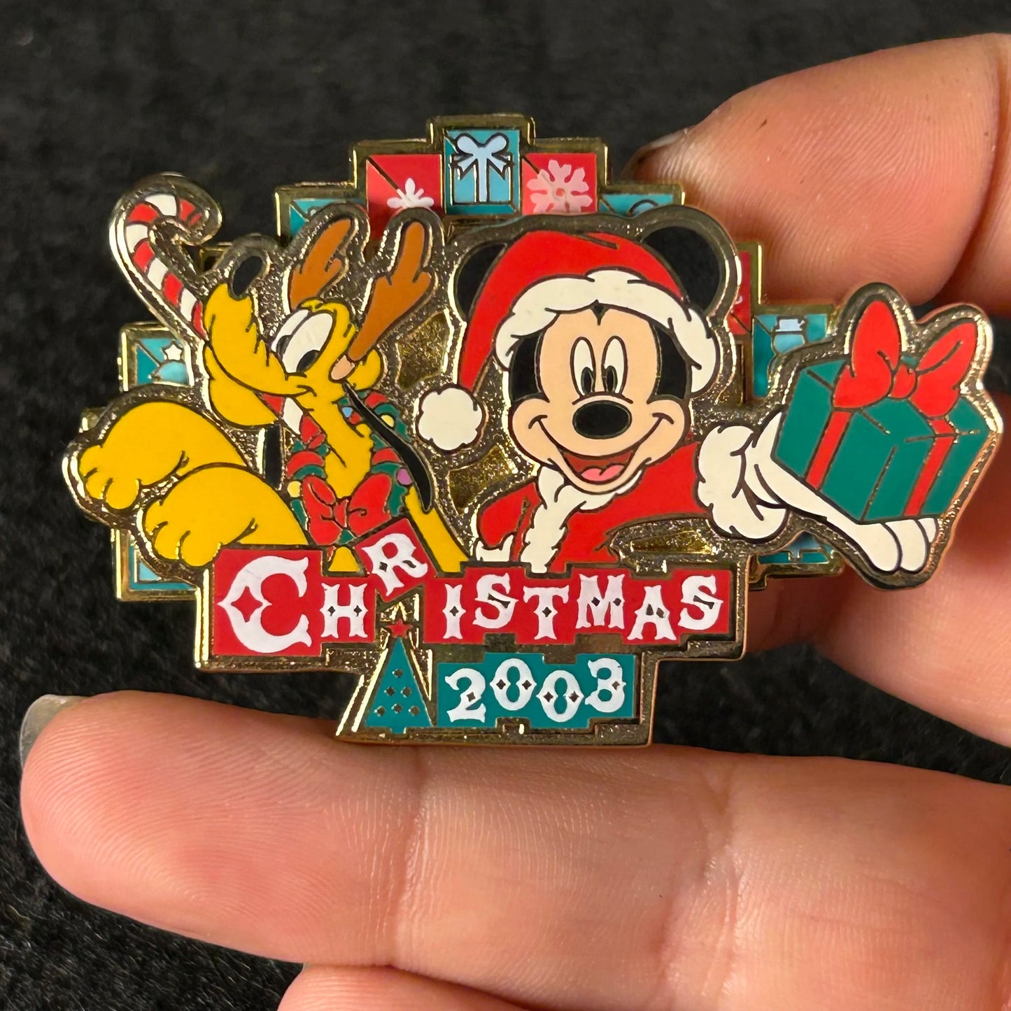 2003 - Mickey Mouse and Pluto - Christmas Fantasy - 20th - TDL - Disney Pin