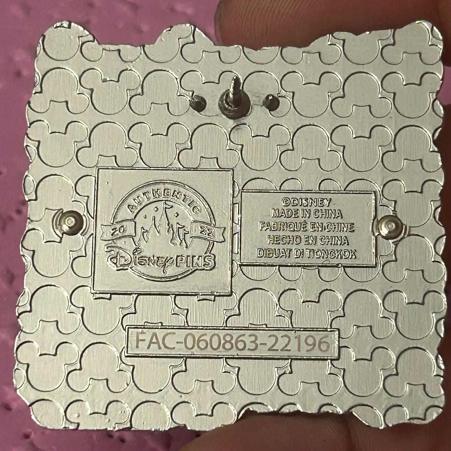 2022 - DLR - Castle - Disney Pin