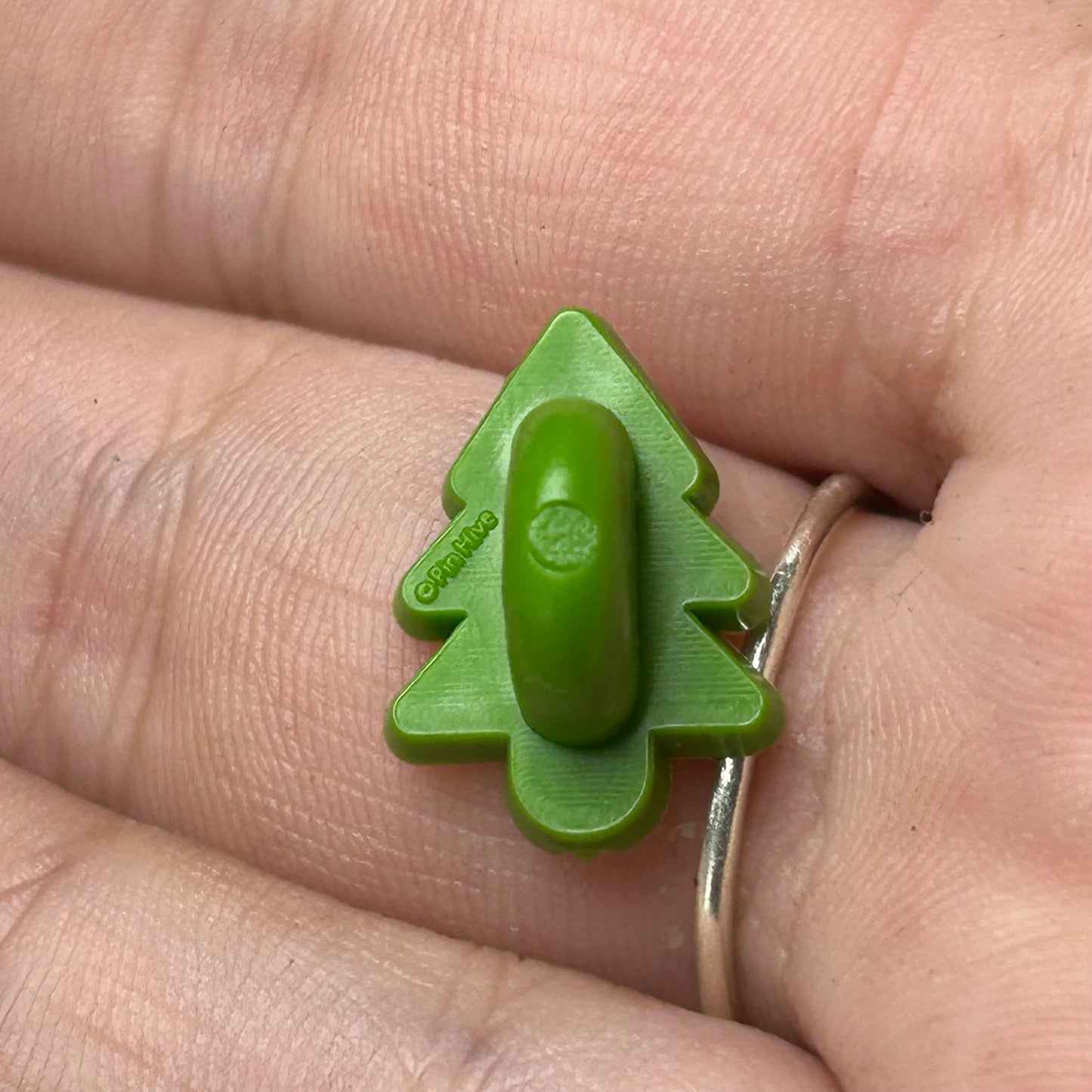 (Pack of 6) Green Tree - Rubber Pin Clutches - Hive Exclusive (CH-13)