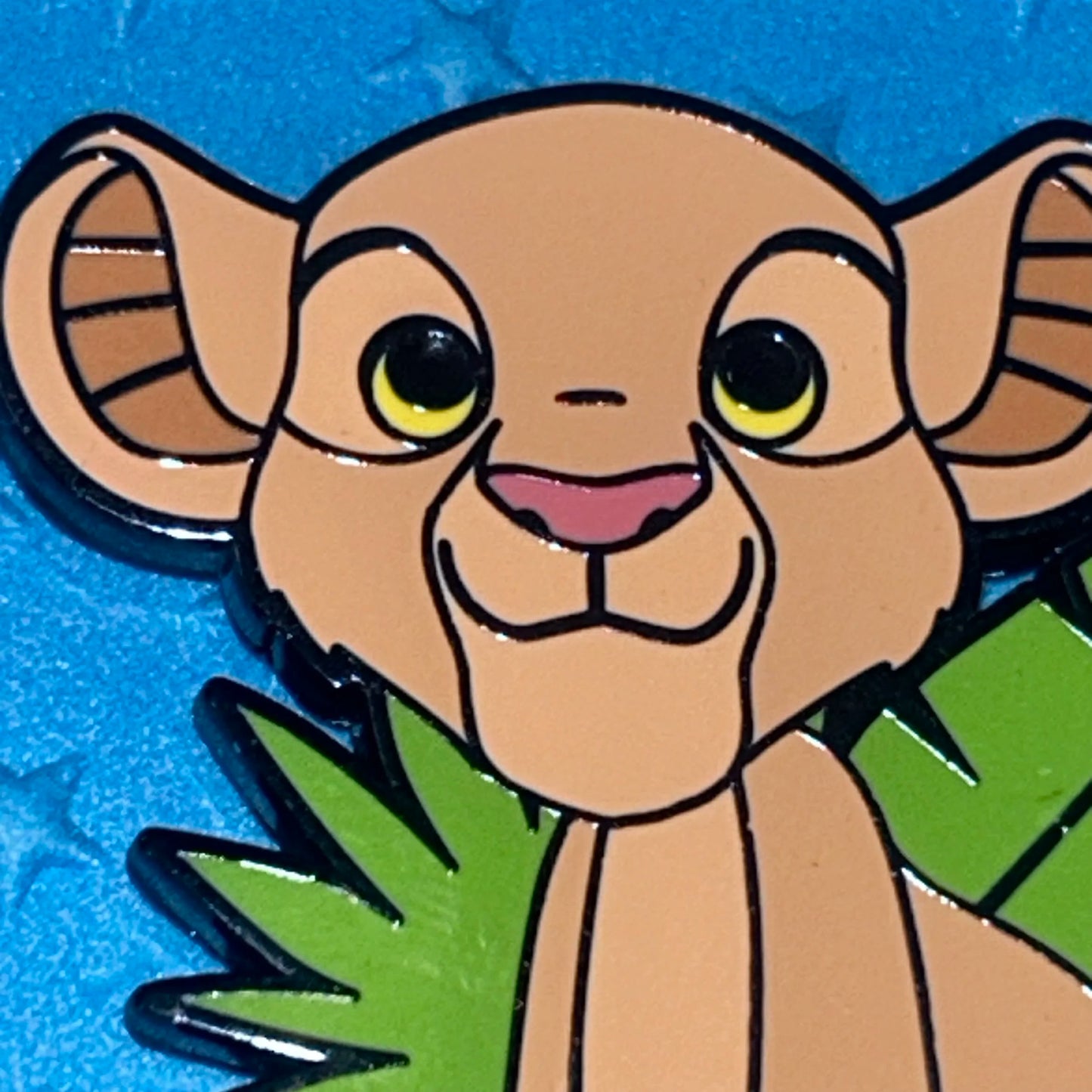 Loungefly - Nala - Lion King Chibi Charachters - Leaf - Pin