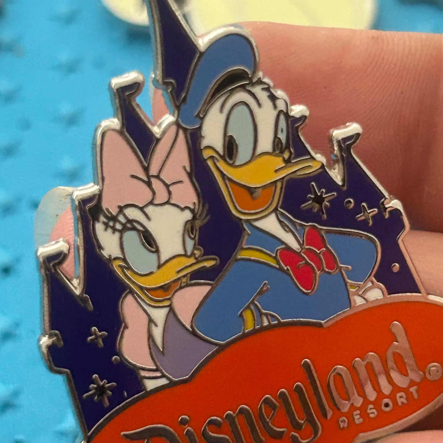2016 - Daisy and Donald Duck - Costco Travel - Disney Pin
