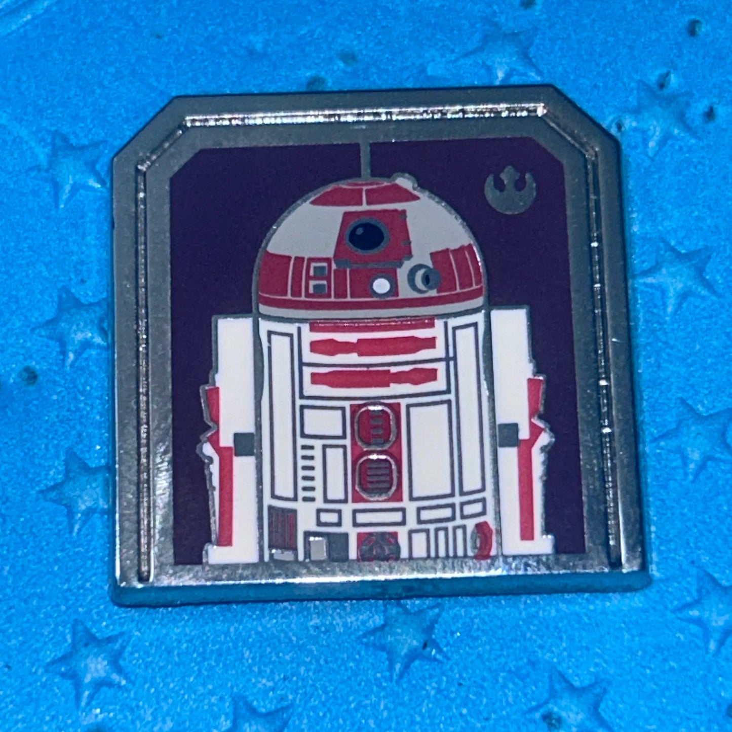 2024 - Red Droid - R2-A3 - Hidden Disney - Star Wars Pin