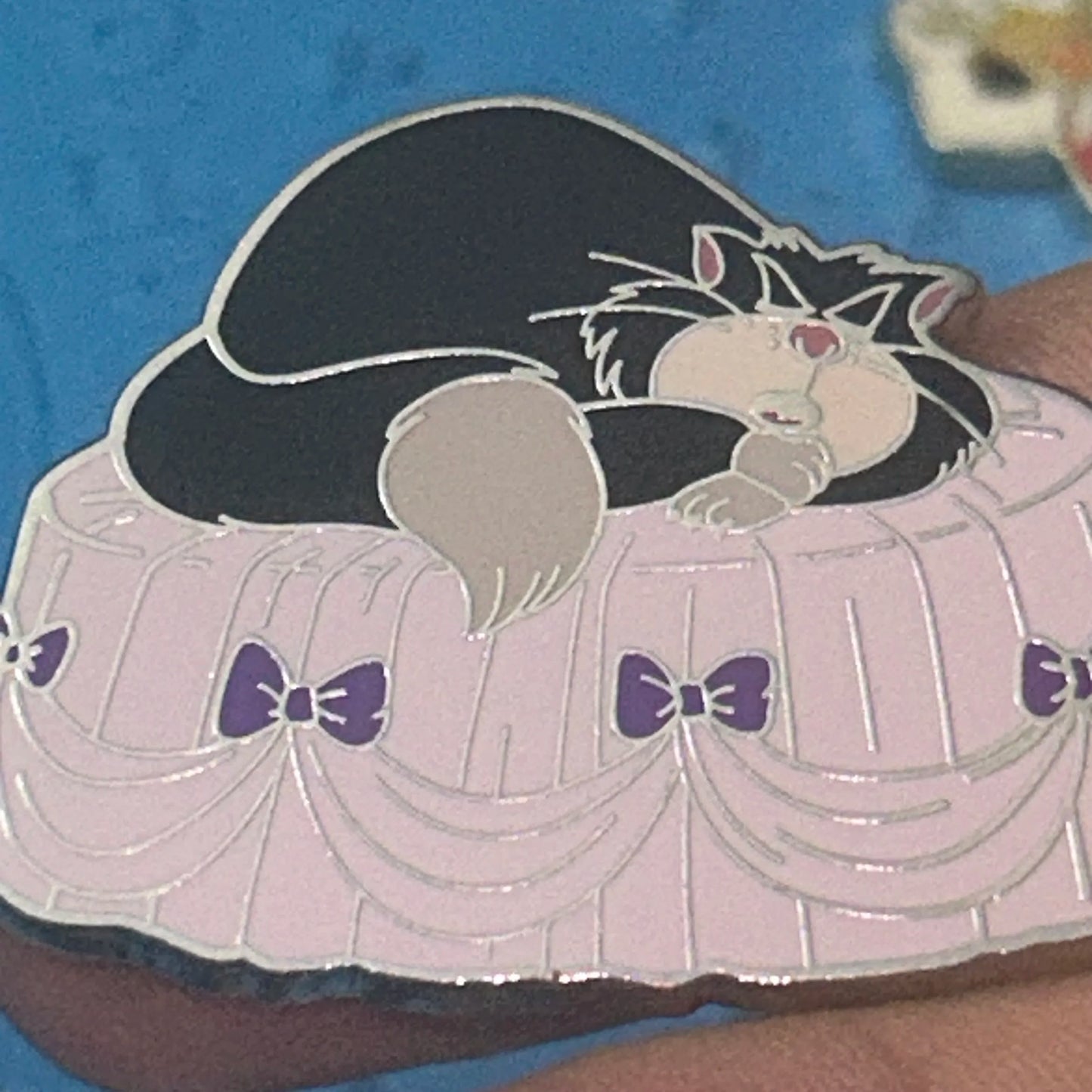2022 - Lucifer - Sleeping Characters - Disney Pin
