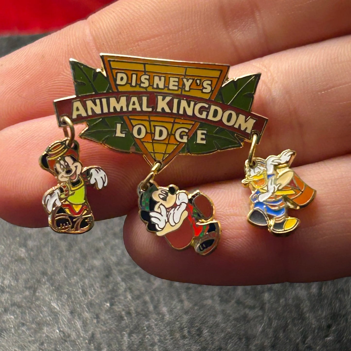 2001 - Donald, Mickey, and Minnie Mouse - DAK Lodge - WDW - Dangle - Disney Pin
