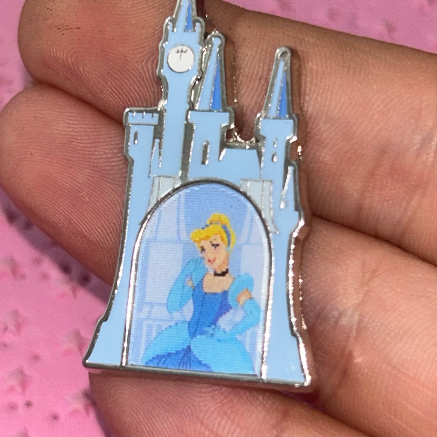 Loungefly - Cinderella - Castle - Lenticular - Disney Pin