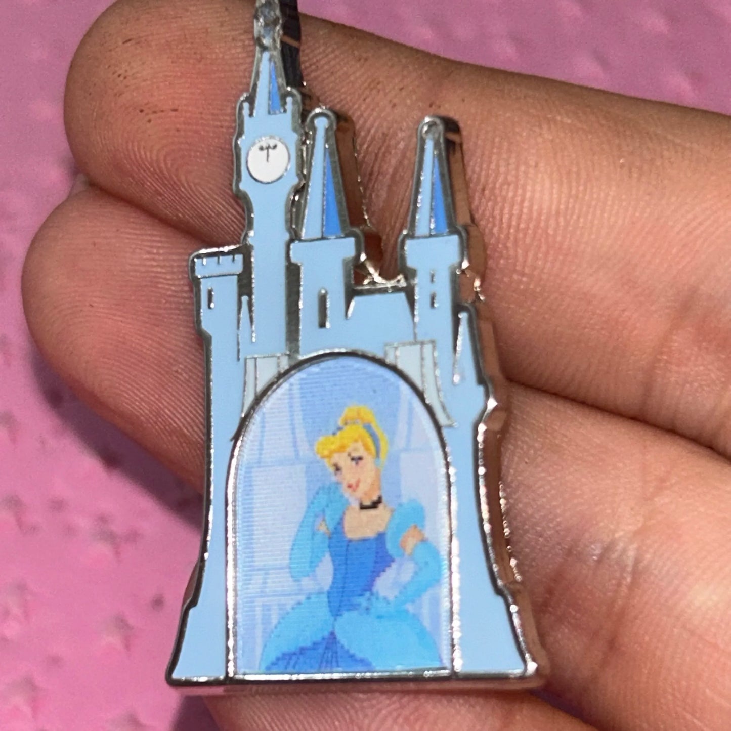 Loungefly - Cinderella - Castle - Lenticular - Disney Pin