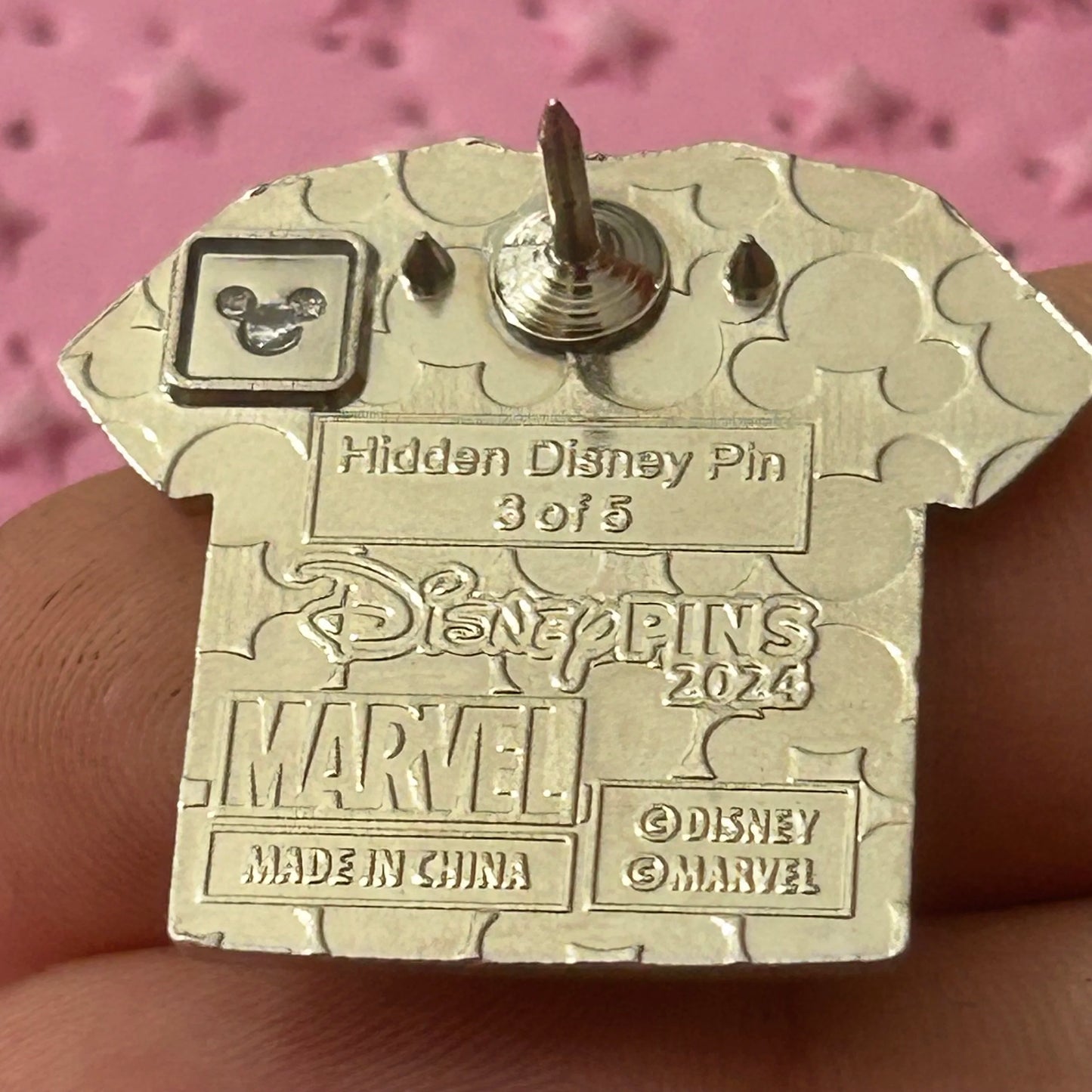 2024 - Thor - Marvel - Hidden Disney Tshirt - Disneyland - Pin