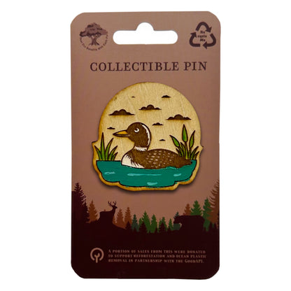 Duck on Water - Wooden Pin & Magnet