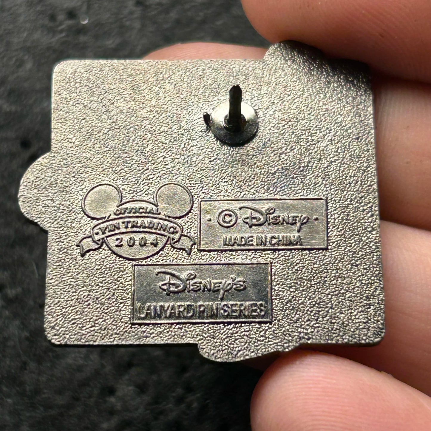2004 - Mickey Mouse - Gosh - Bubble Thought - Disney Pin