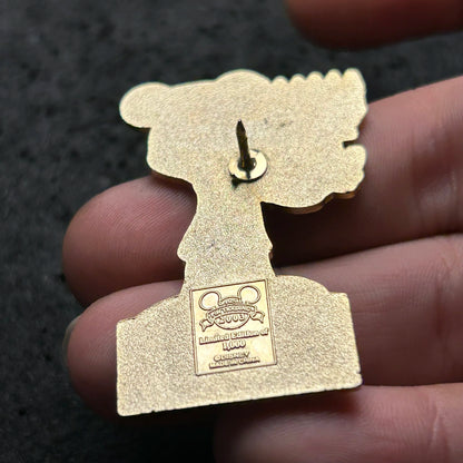 2003 - Mickey Mouse - Kwanzaa - Holiday - LE 1,000 - Disney Pin