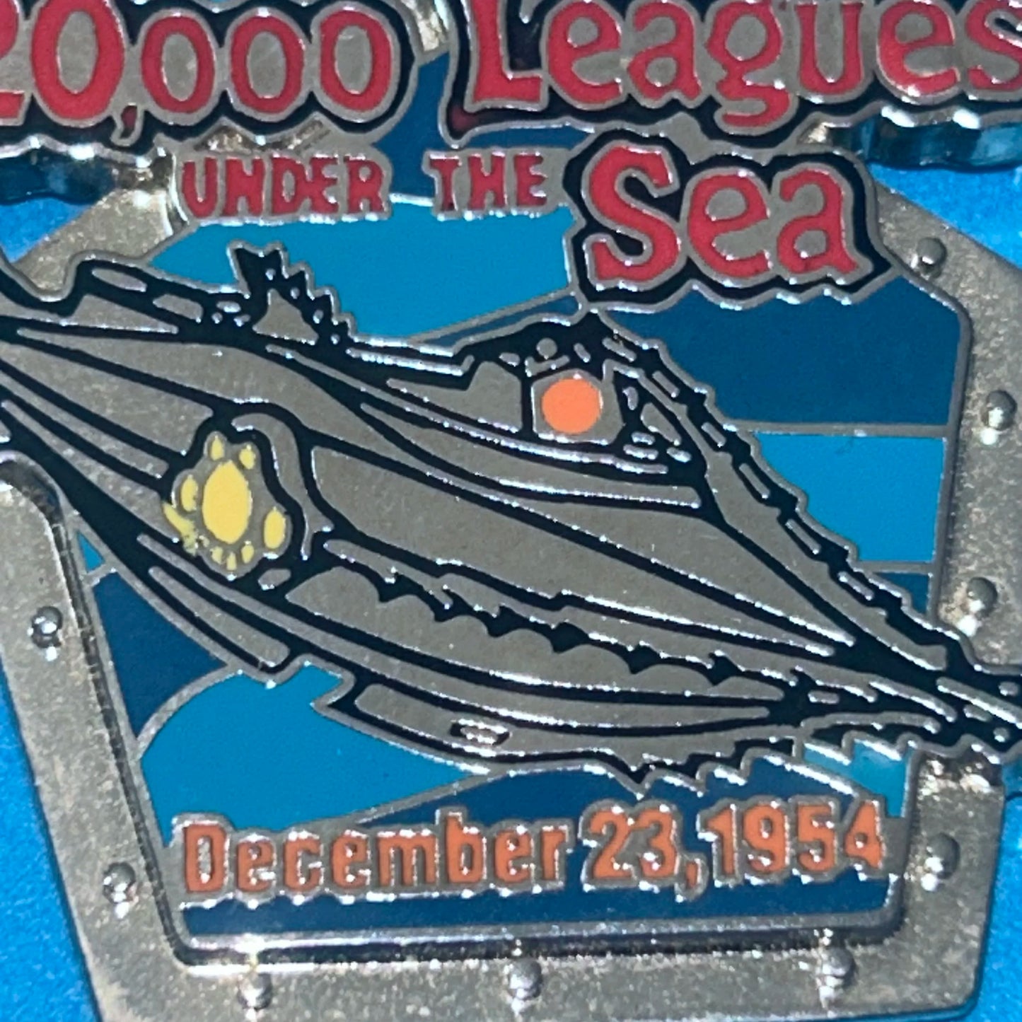 2000 - 20,000 Leagues Under The Sea - Countdown - Disney Pin